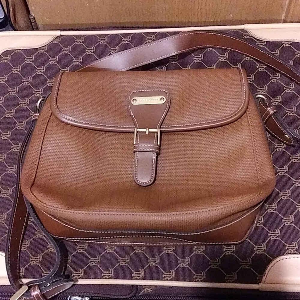 Hand bag